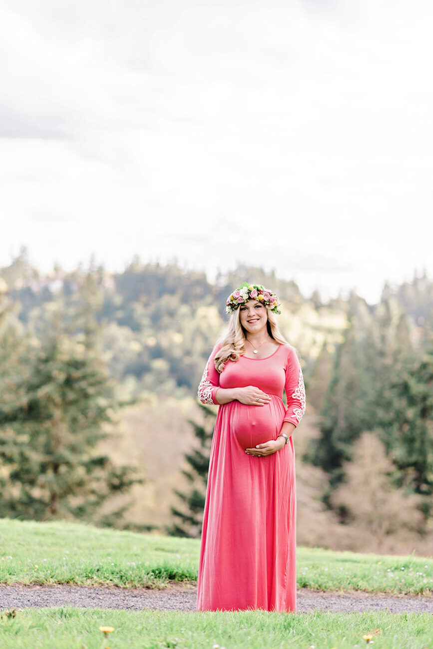 Portland Maternity Photographer Deyla Huss Photography
